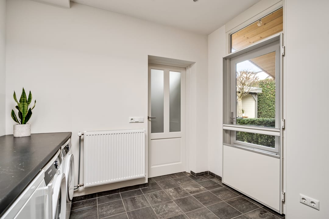 Foto 28 van Julianalaan 14