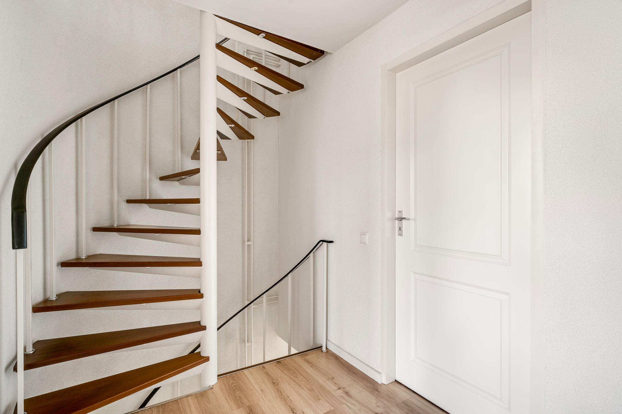 Foto 30 van Julianalaan 14