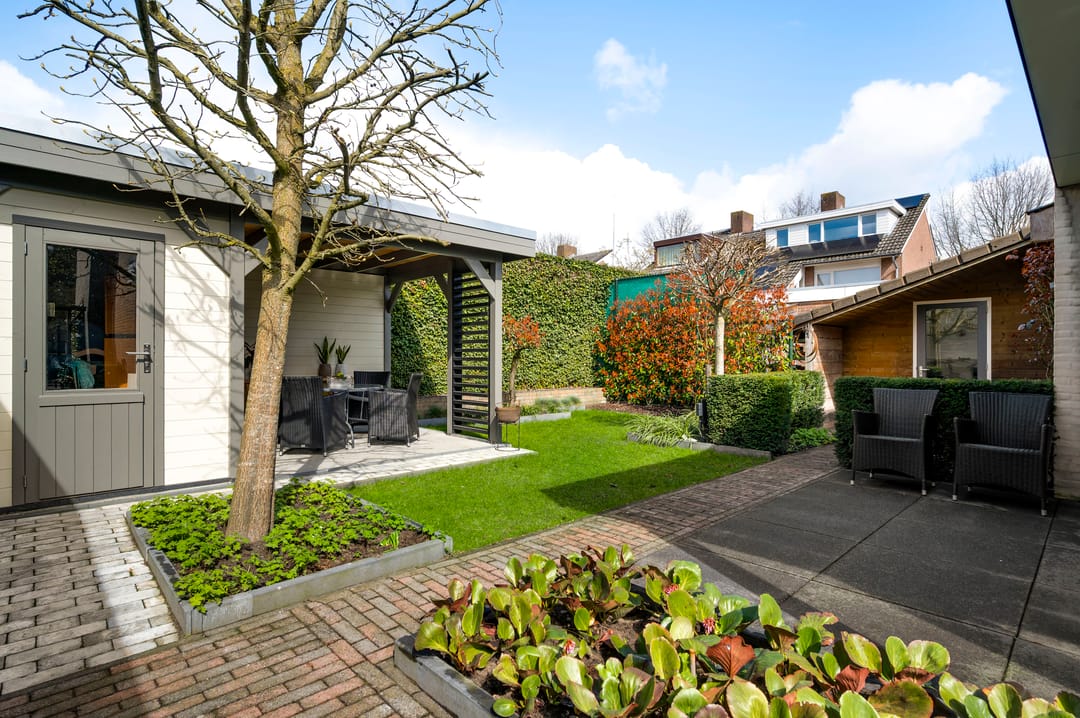 Foto 43 van Julianalaan 14