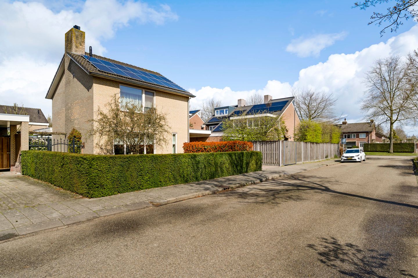 Foto 49 van Julianalaan 14