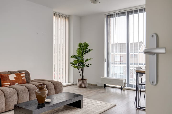 Photo 3 of Merelstraat 20