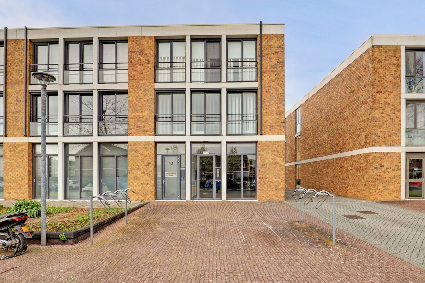 Spacious Apartment with Private Parking in Meerkoethof Complex — 29