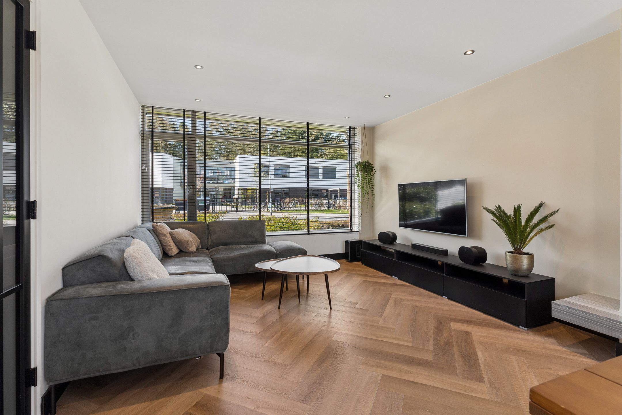 Photo 9 of Guido Gezellestraat 9