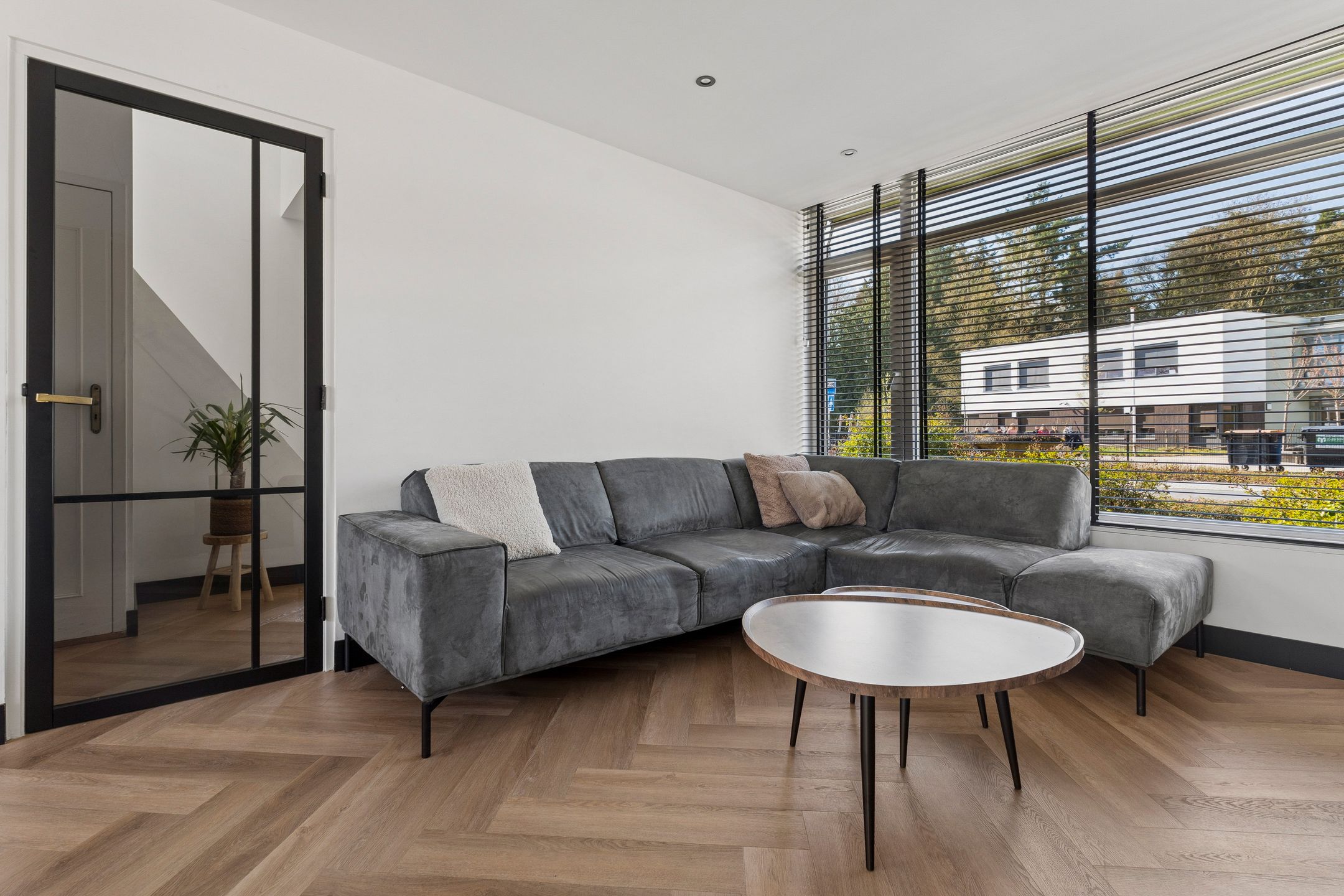 Photo 12 of Guido Gezellestraat 9