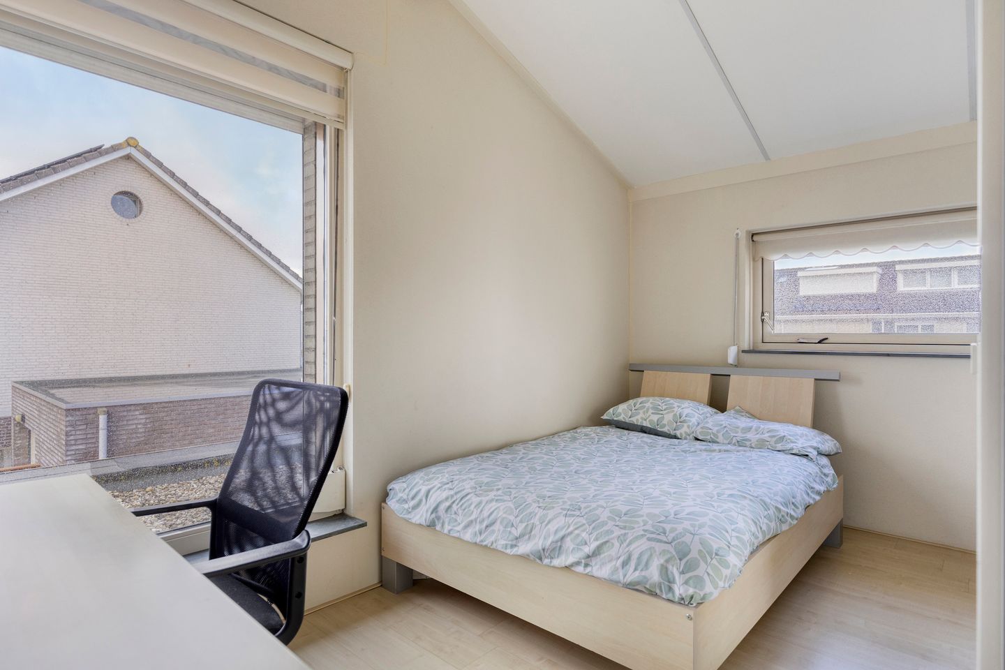 Foto 25 van Meedhuizenstraat 1