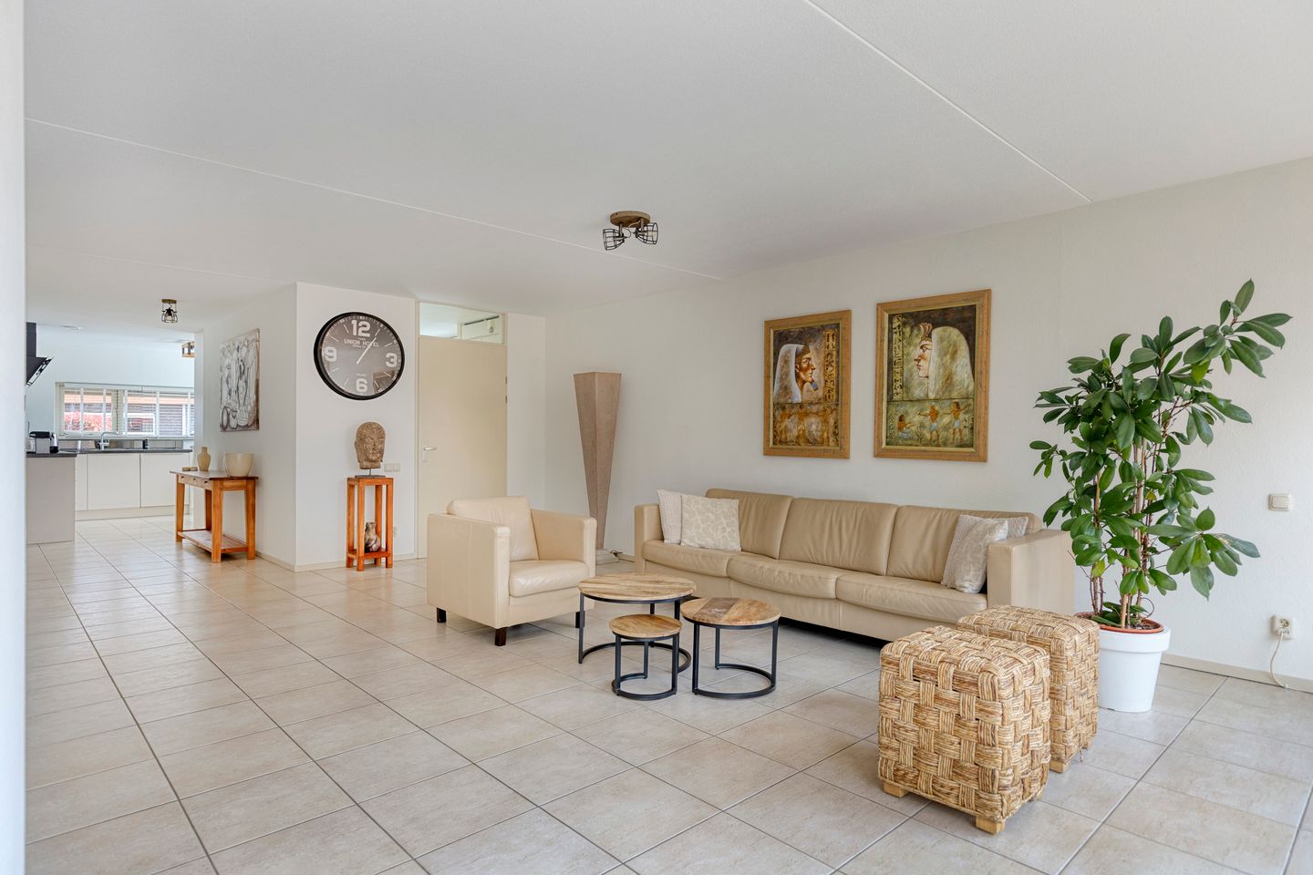 Foto 19 van Meedhuizenstraat 1