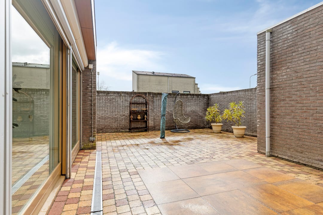 Foto 28 van Meedhuizenstraat 1