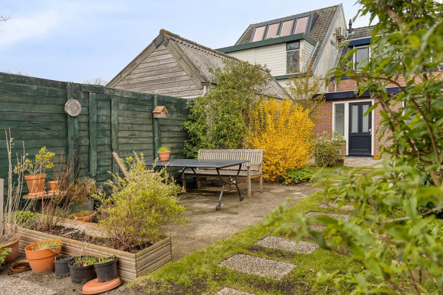 Fully renovated terraced house with stunning rural views and deep sunny garden — 19