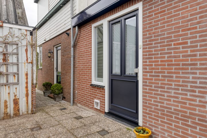 Photo 2 of Zuideindseweg 86