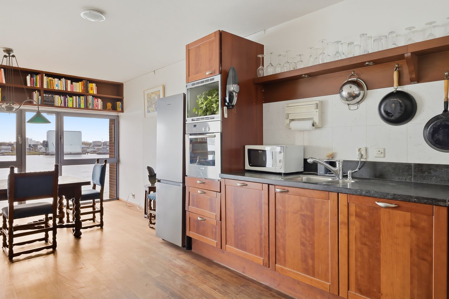 Foto 14 van Silodam 199