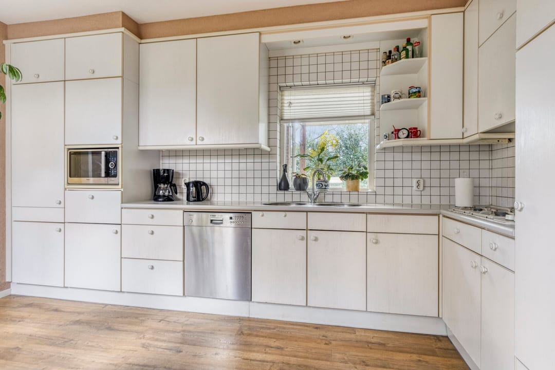 Sfeervolle twee-onder-een-kapwoning in rustige, kindvriendelijke buurt — 17