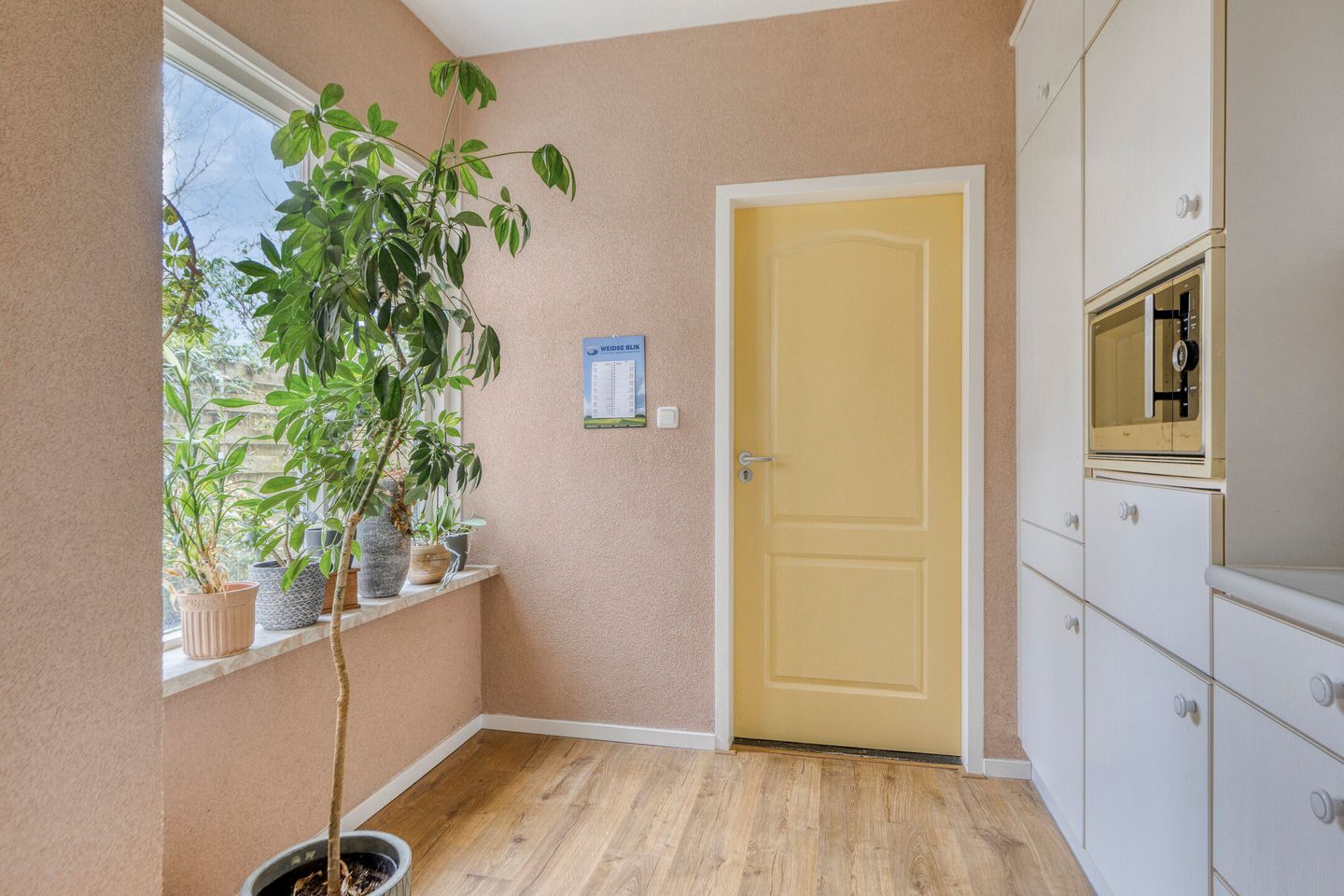 Sfeervolle twee-onder-een-kapwoning in rustige, kindvriendelijke buurt — 19