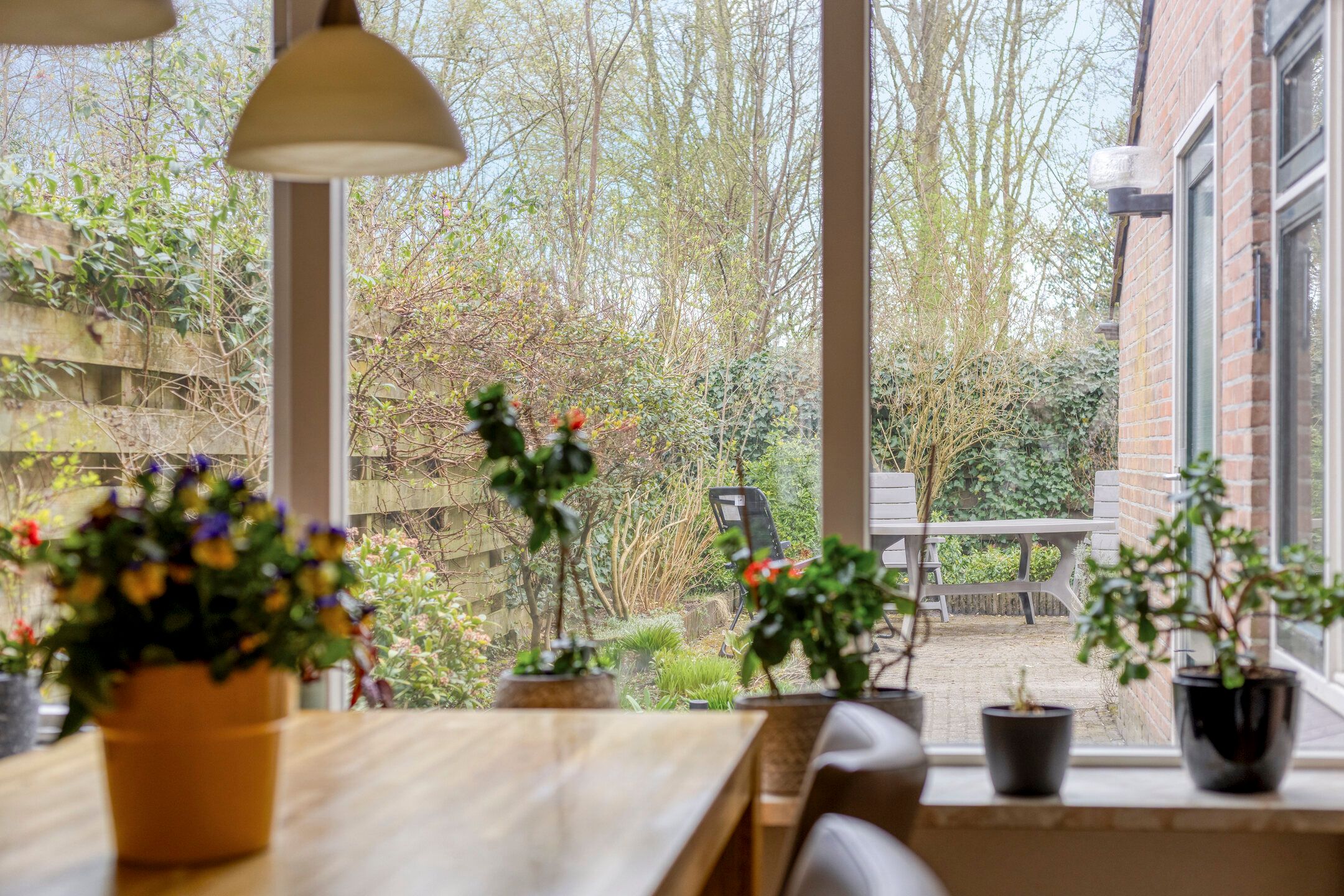 Sfeervolle twee-onder-een-kapwoning in rustige, kindvriendelijke buurt — 15