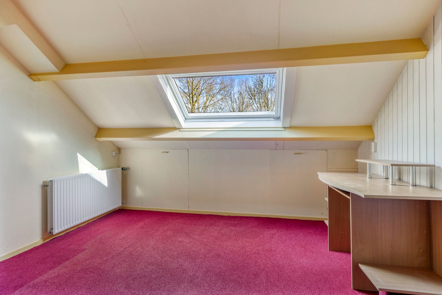 Sfeervolle twee-onder-een-kapwoning in rustige, kindvriendelijke buurt — 35