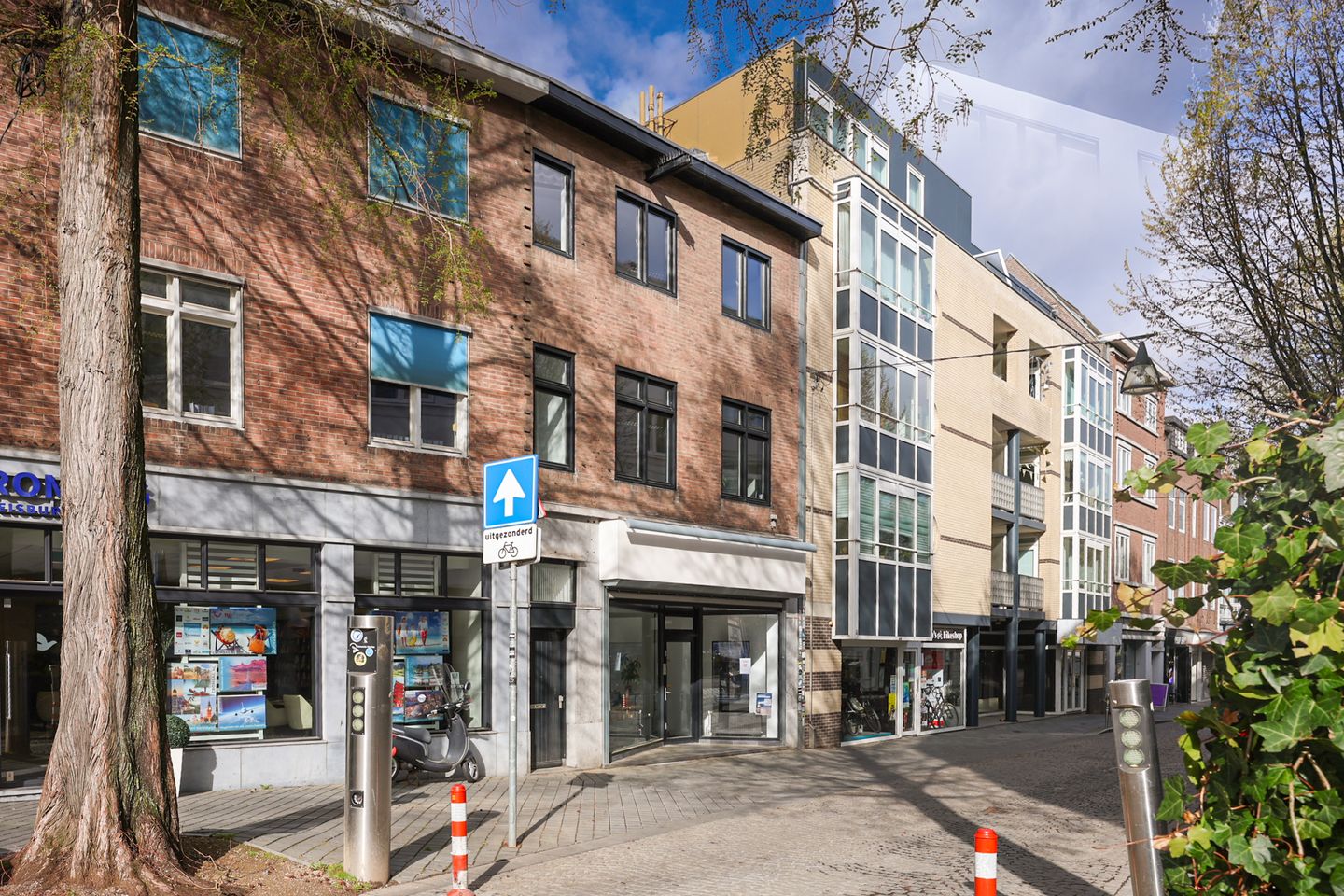 Bekijk foto 2 van Akerstraat 24