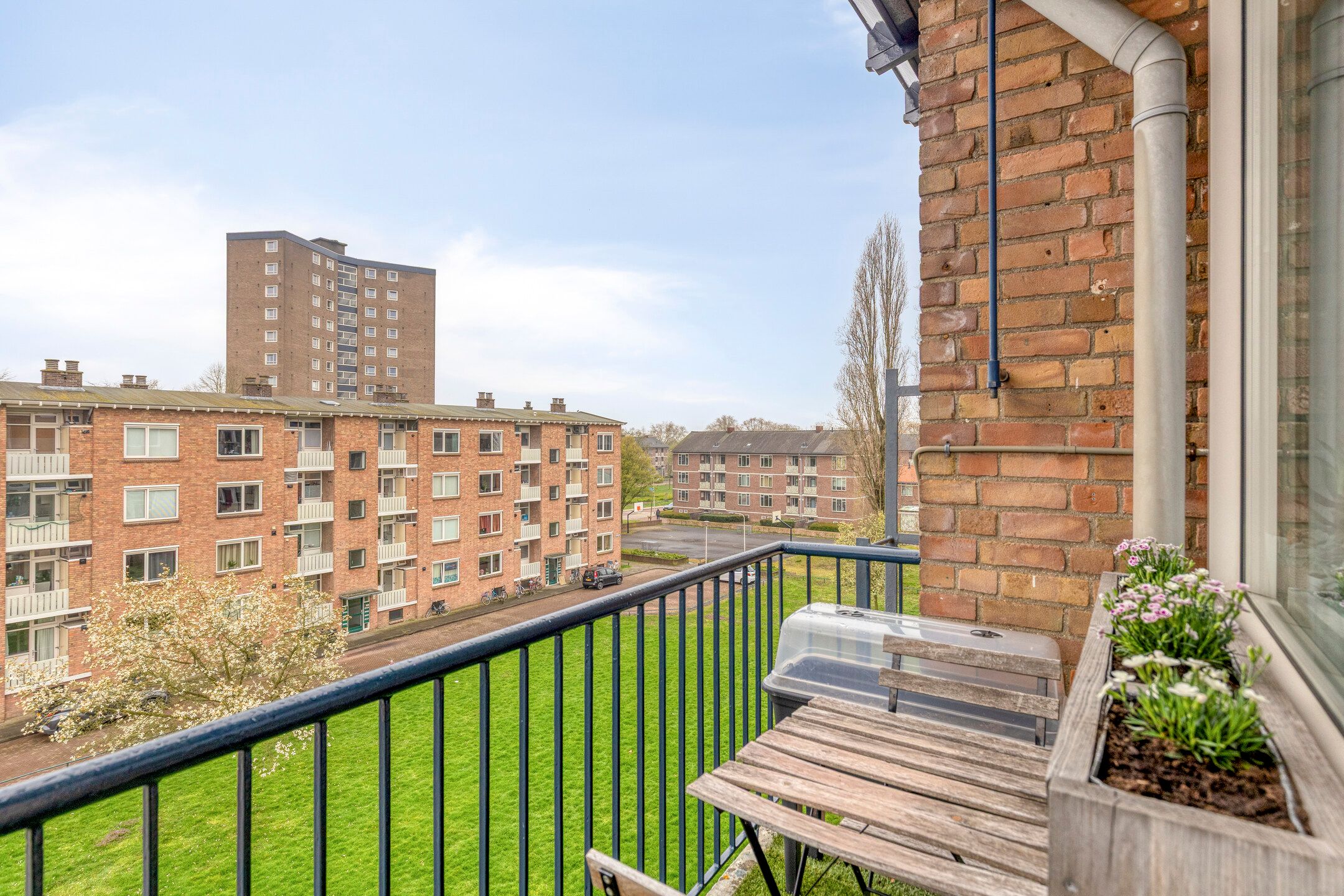 Move-in Ready Three-Room Apartment with City Views in Nijmegen — 15