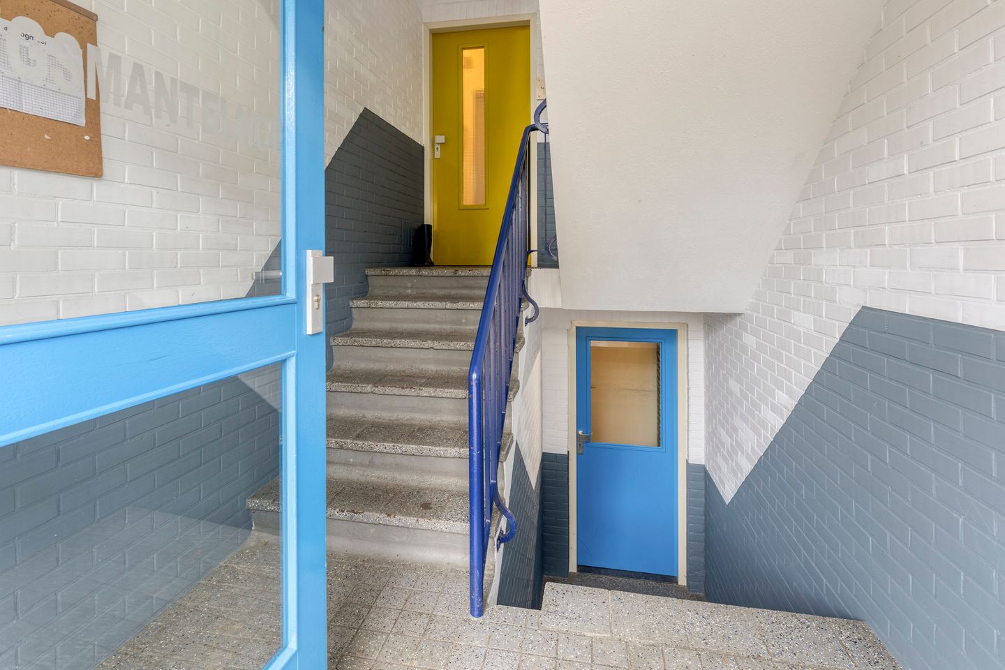 Move-in Ready Three-Room Apartment with City Views in Nijmegen — 29