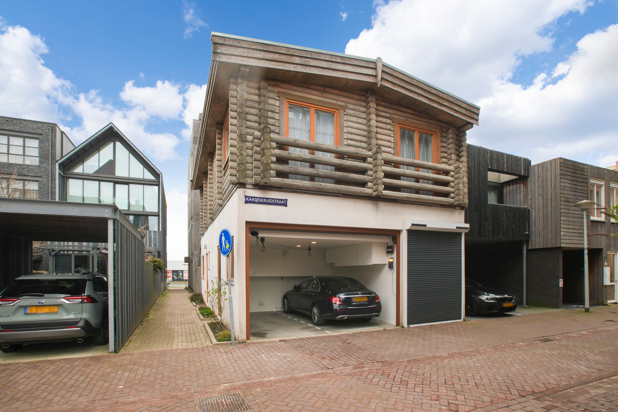 Vrouwenmantelstraat 7