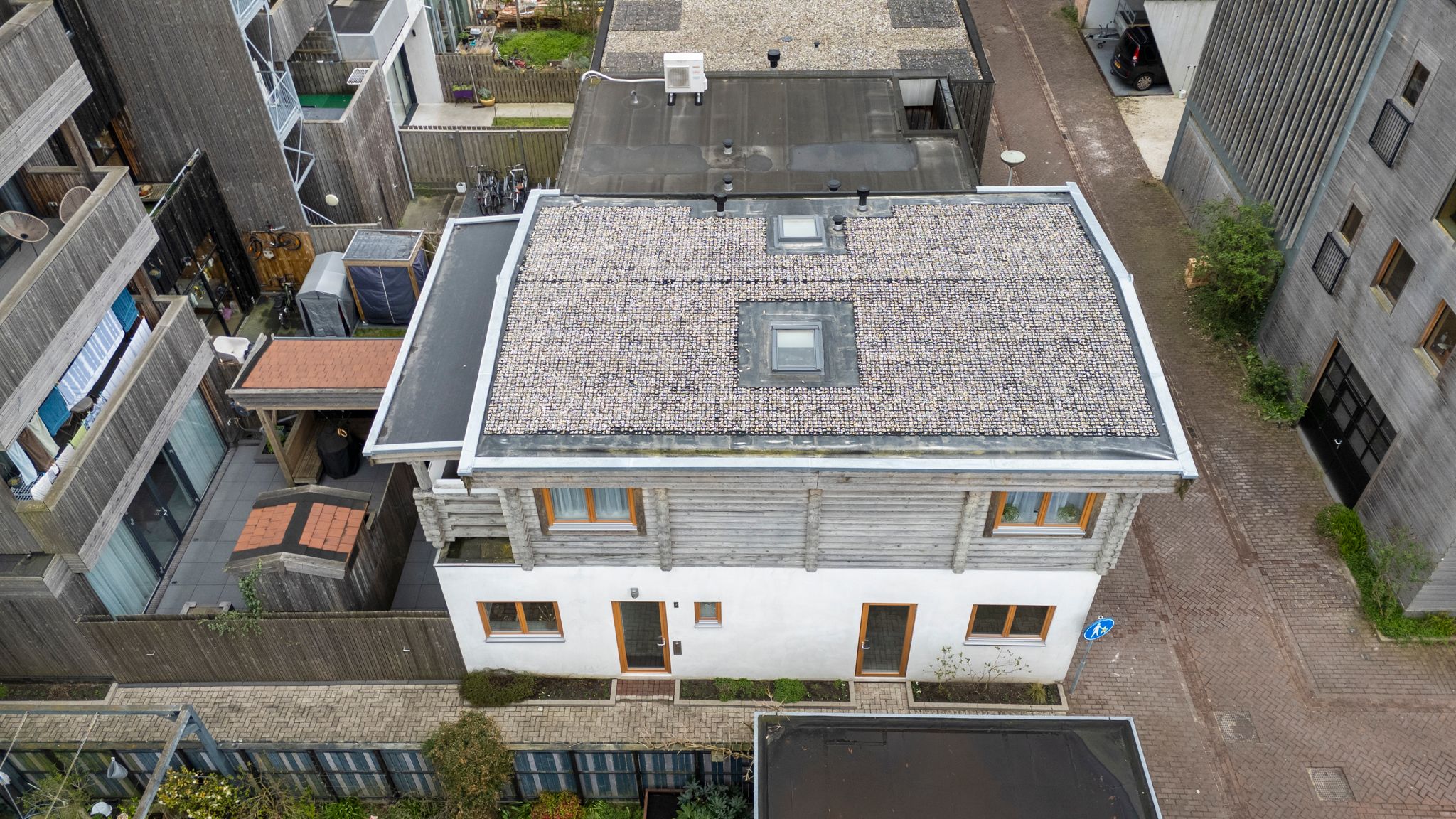Foto 42 van Vrouwenmantelstraat 7