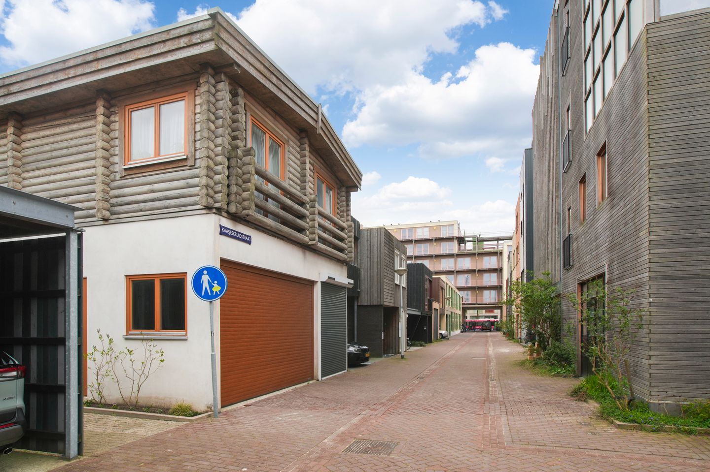 Foto 44 van Vrouwenmantelstraat 7