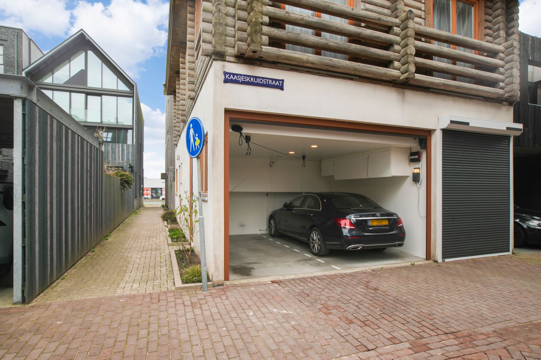 Foto 45 van Vrouwenmantelstraat 7