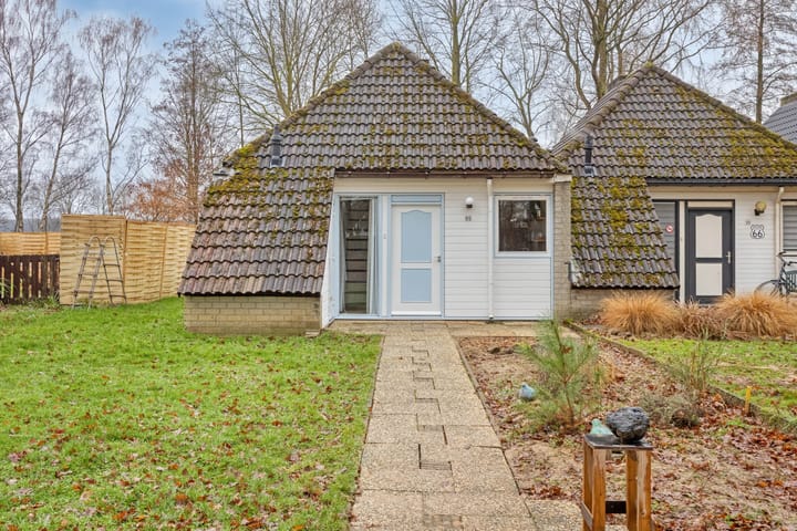 Foto 3 van Zwembadweg 2-B65G