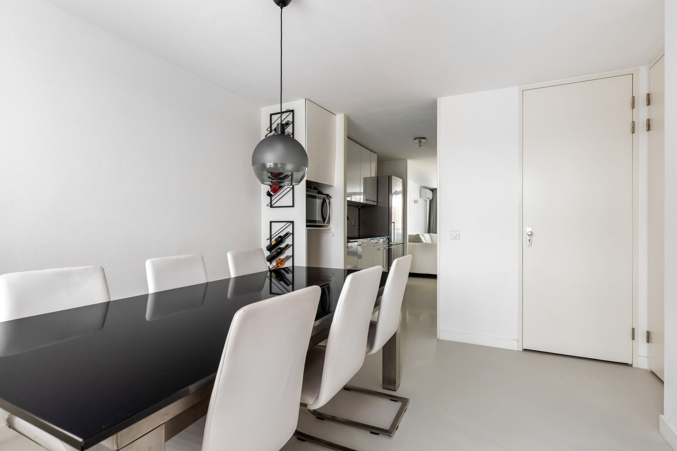 Foto 15 van Meerval 52