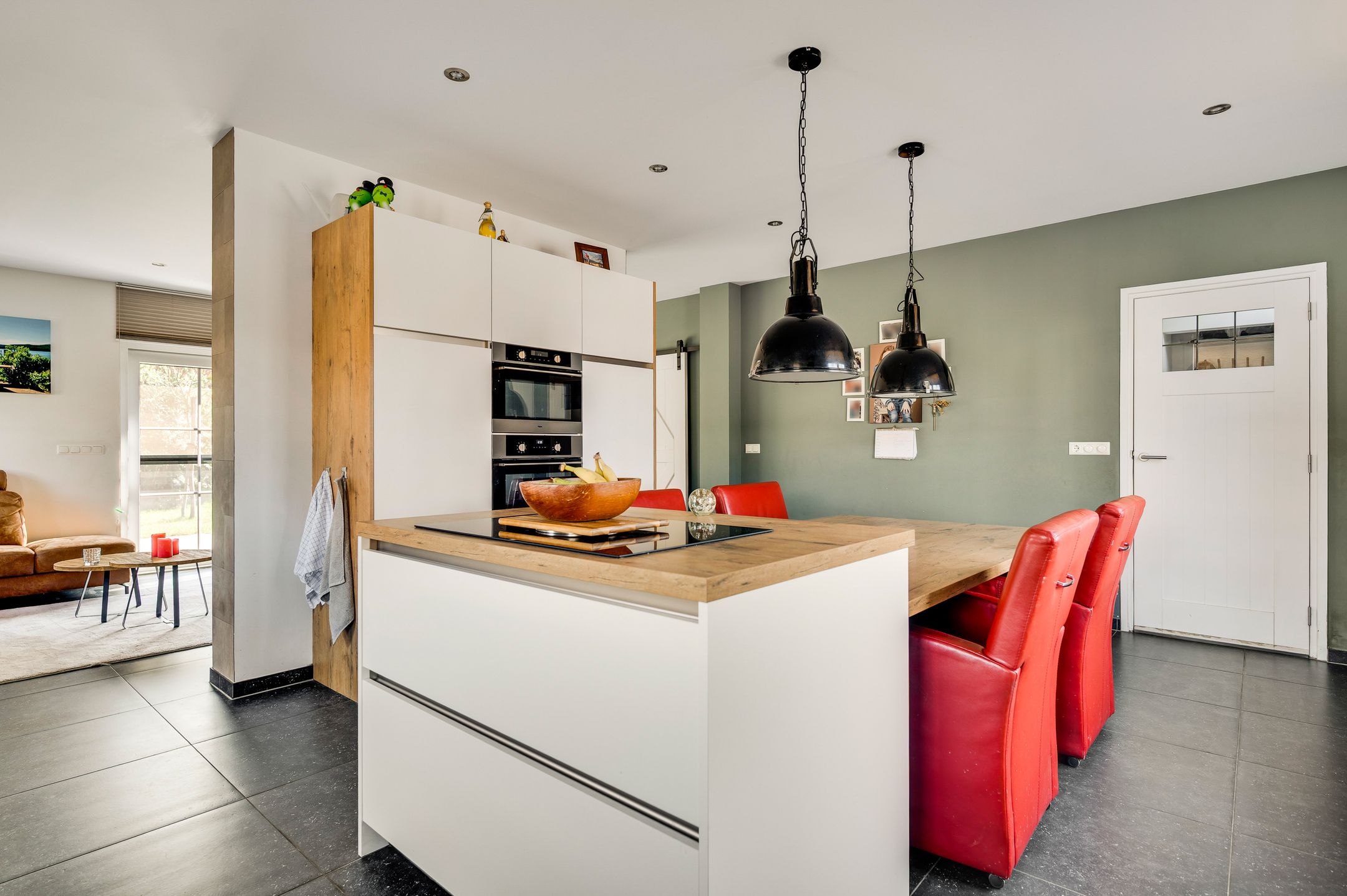 Photo 9 of Heelderweg 12