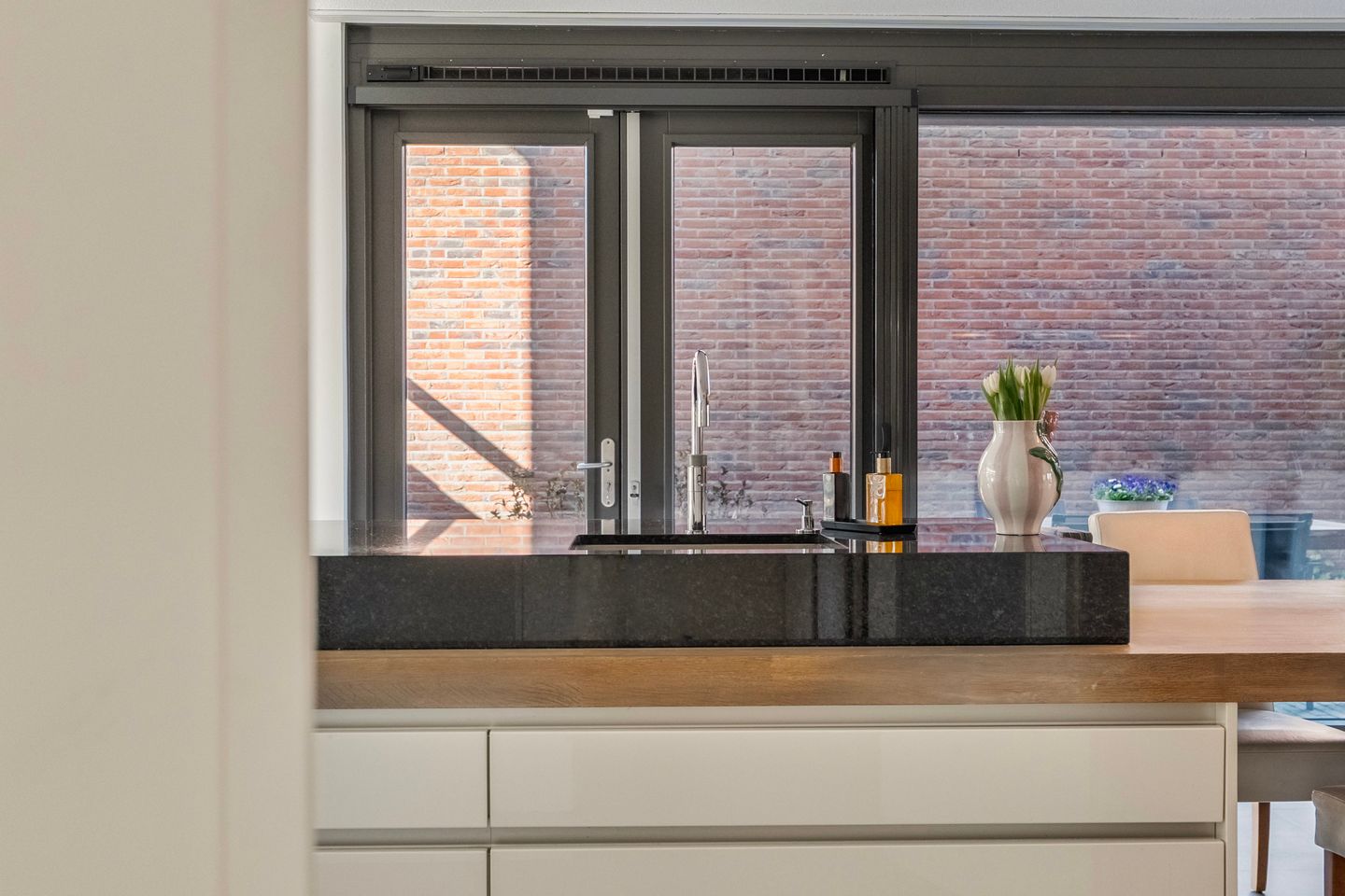 Foto 19 van Dirk Kluifhoofdstraat 15