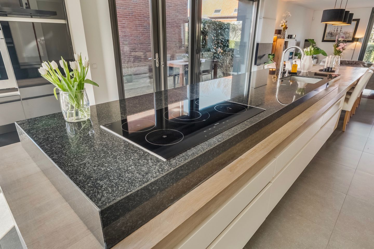 Foto 20 van Dirk Kluifhoofdstraat 15