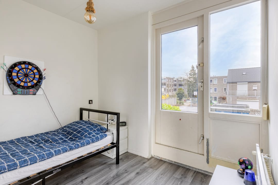 Move-in Ready End Terraced House with Extension in Geldrop Centre — 21