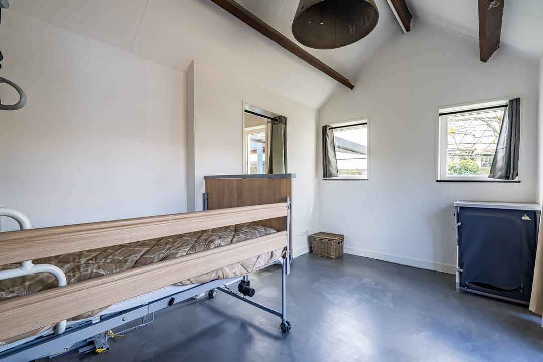 Characteristic Corner Home with Canal Views in Weert — 13