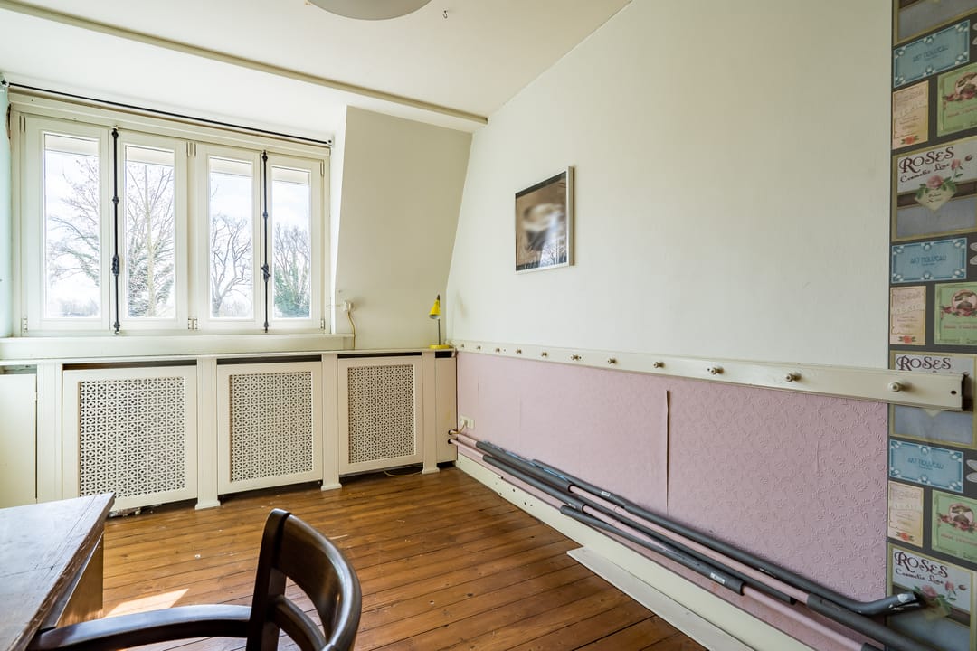 Characteristic Corner Home with Canal Views in Weert — 23