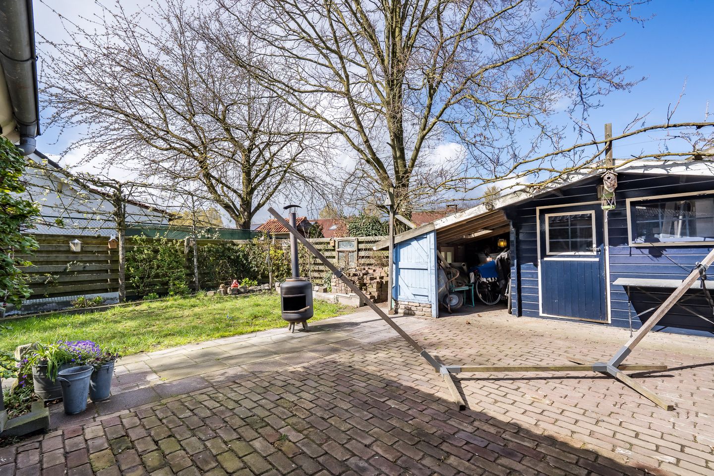 Characteristic Corner Home with Canal Views in Weert — 35