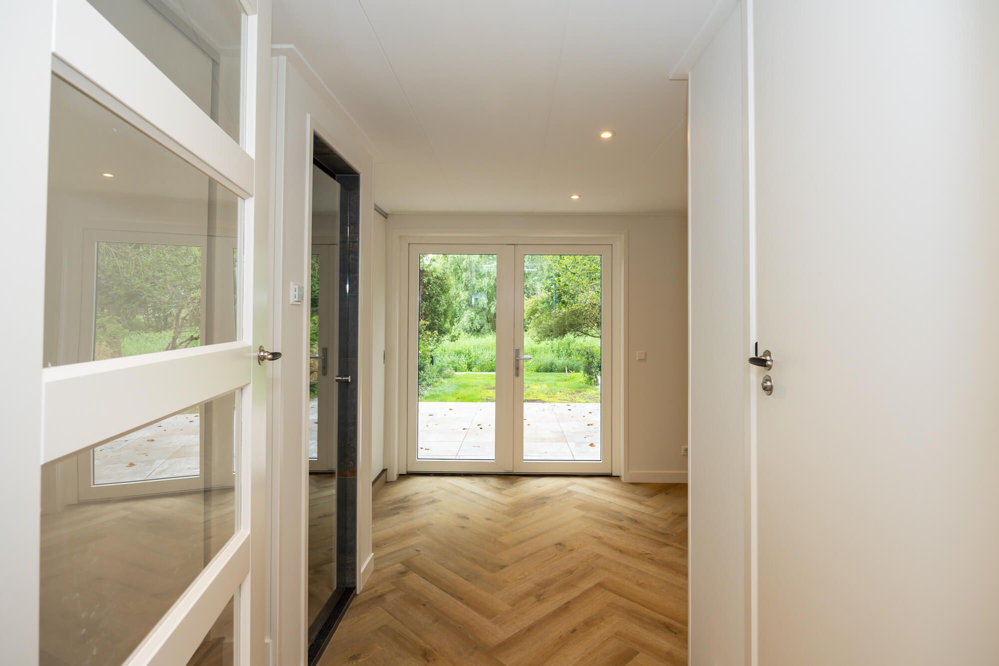 Photo 33 of Nieuwemeerdijk 199