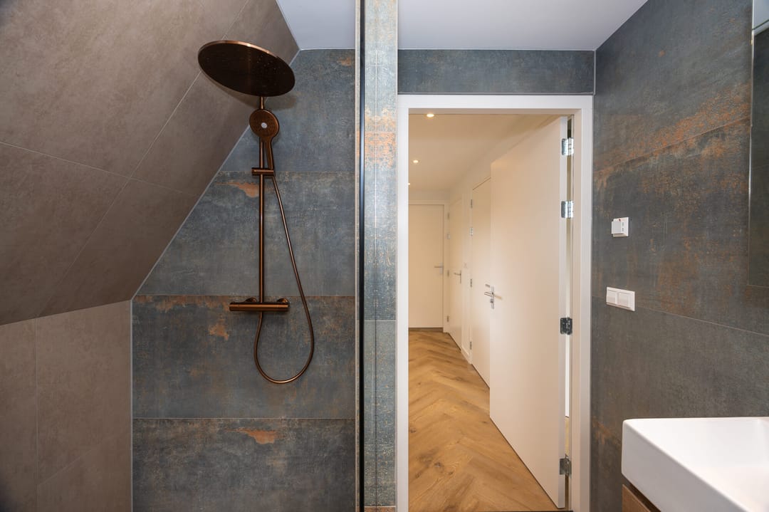 Photo 61 of Nieuwemeerdijk 199