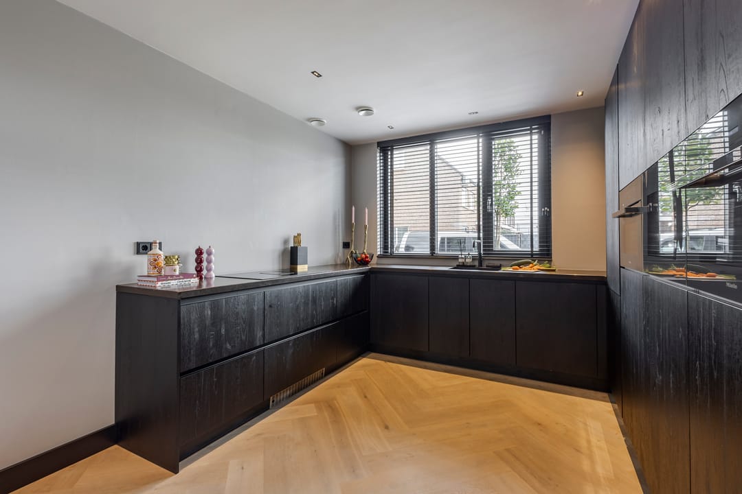 Foto 11 van Pieter de Hooghstraat 39