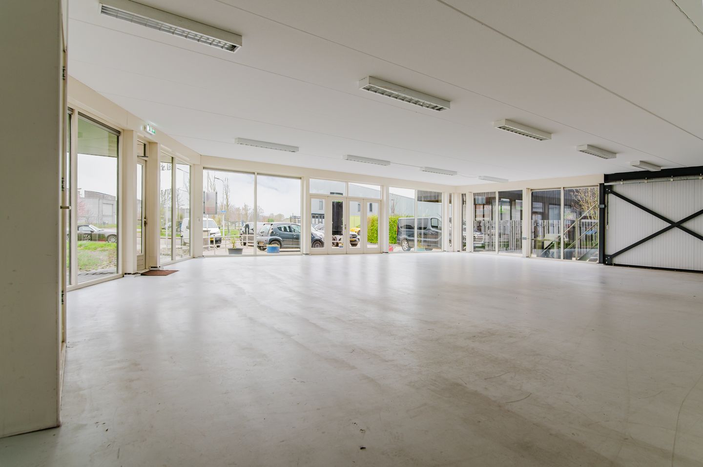 View photo 5 of De Parse 2