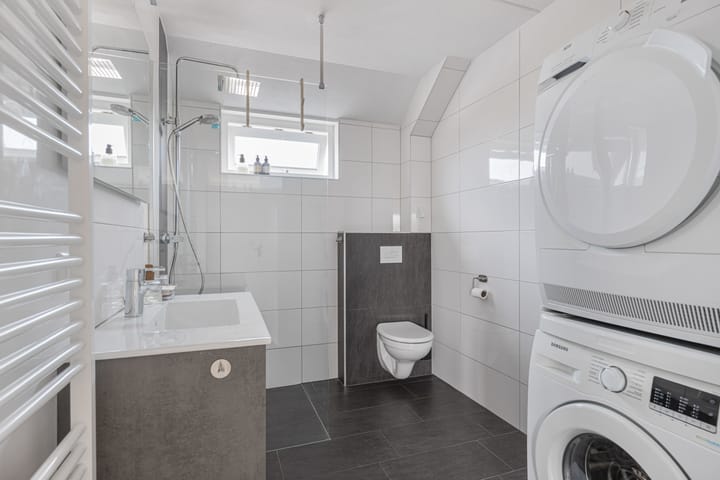 Photo 4 of Veluwelaan 31