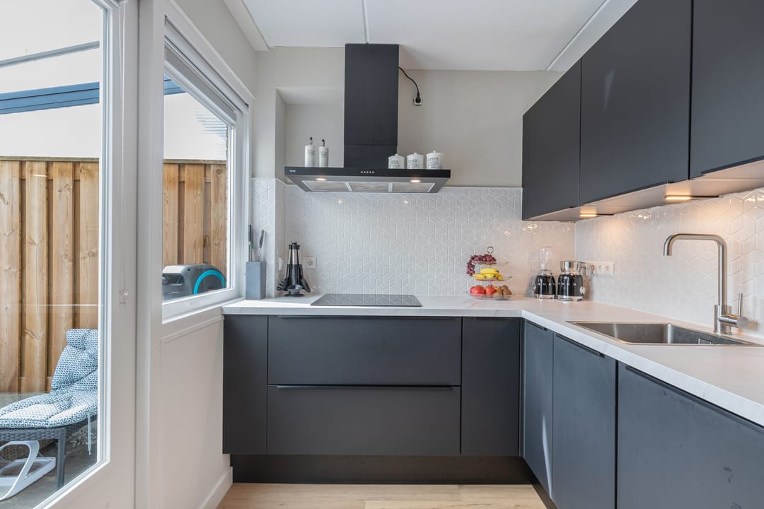 Photo 17 of Veluwelaan 31