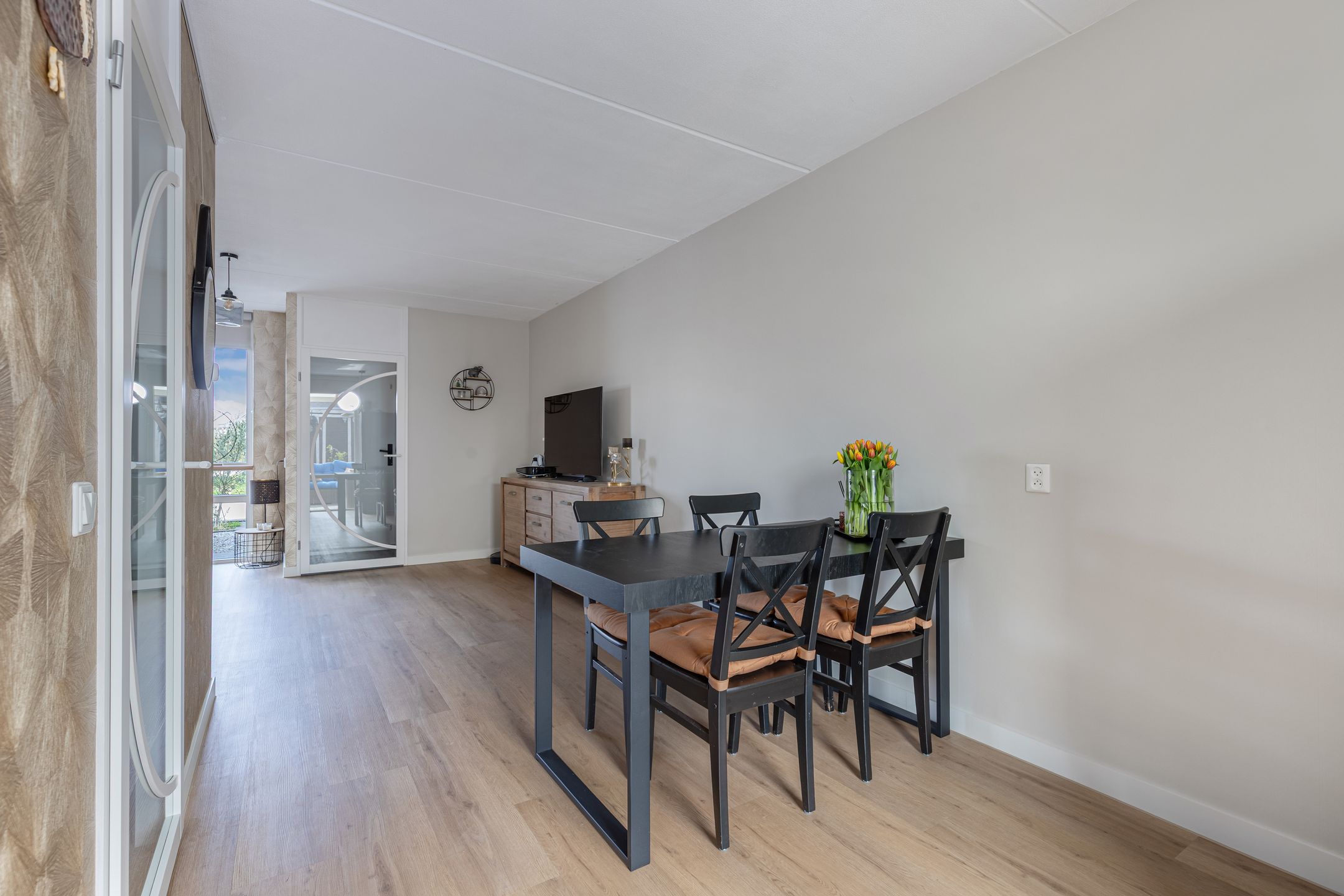 Photo 15 of Veluwelaan 31