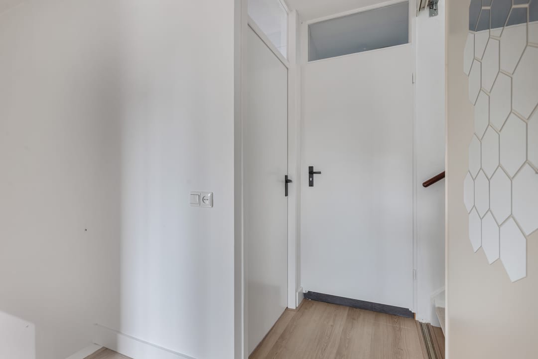 Photo 28 of Veluwelaan 31