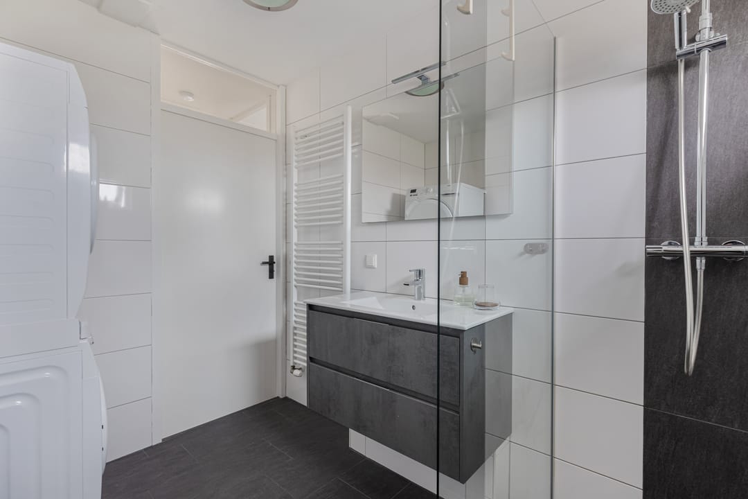 Photo 26 of Veluwelaan 31