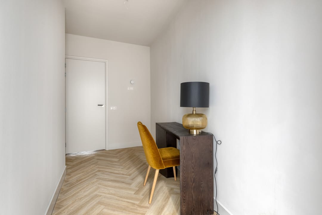 Stylish renovated ground floor apartment with city garden in Den Bosch center — 17