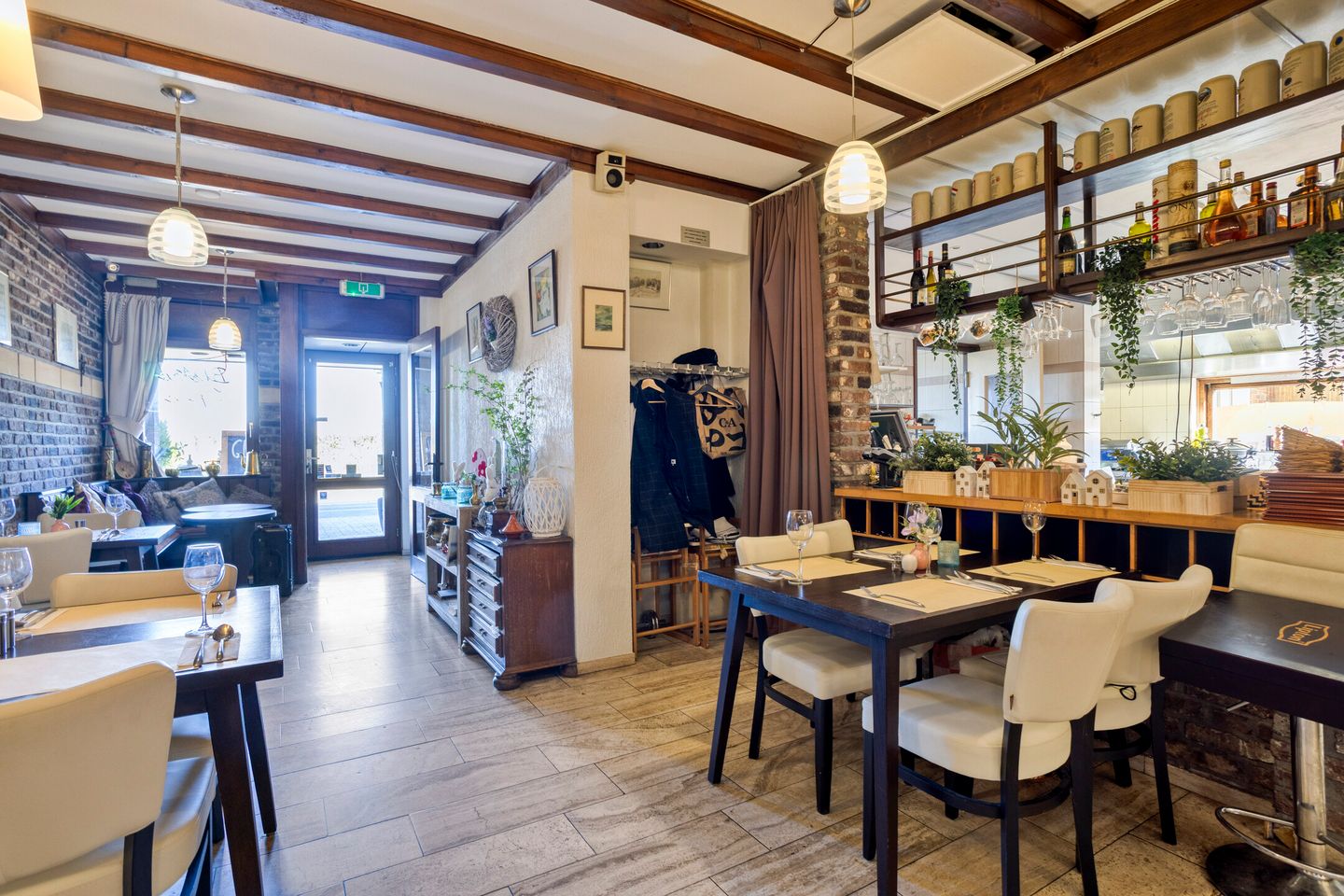 Bekijk foto 5 van Catharinastraat 23