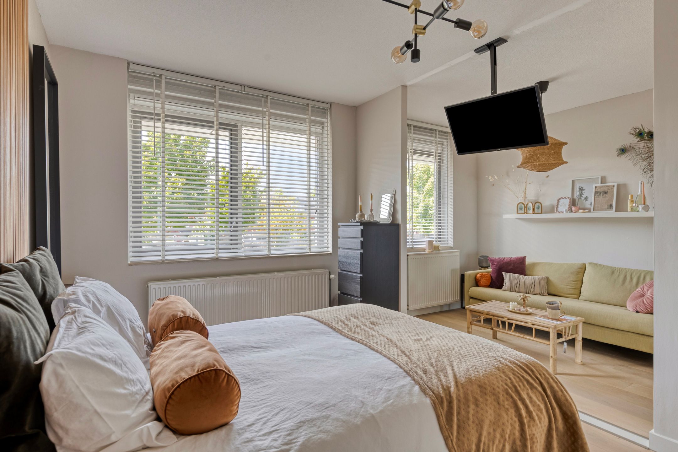 Spacious end house with 5 bedrooms in Nesselande — 21