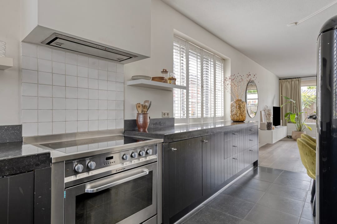 Spacious end house with 5 bedrooms in Nesselande — 16