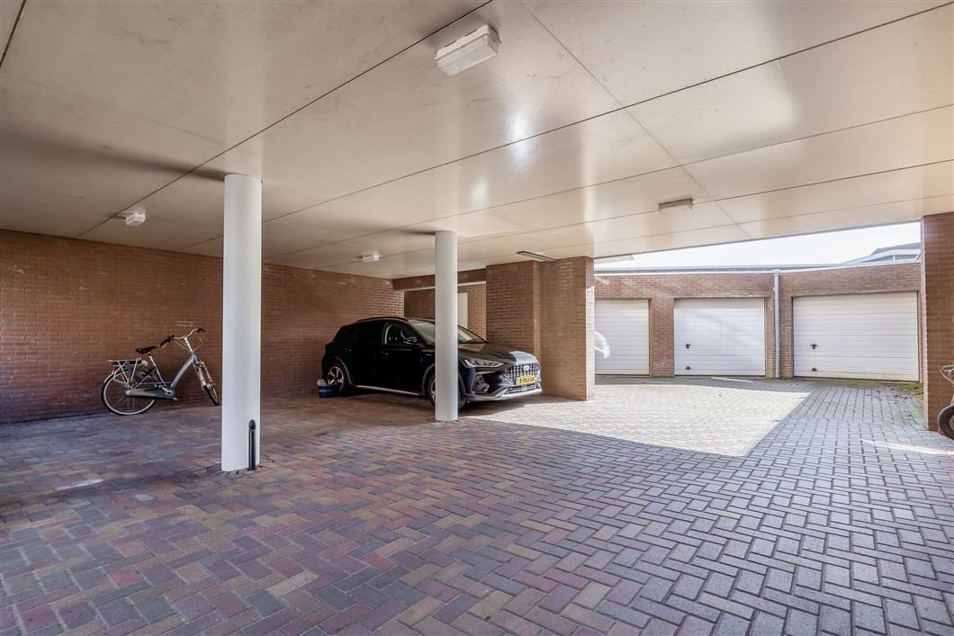 Photo 32 of Wilhelminaplein 17