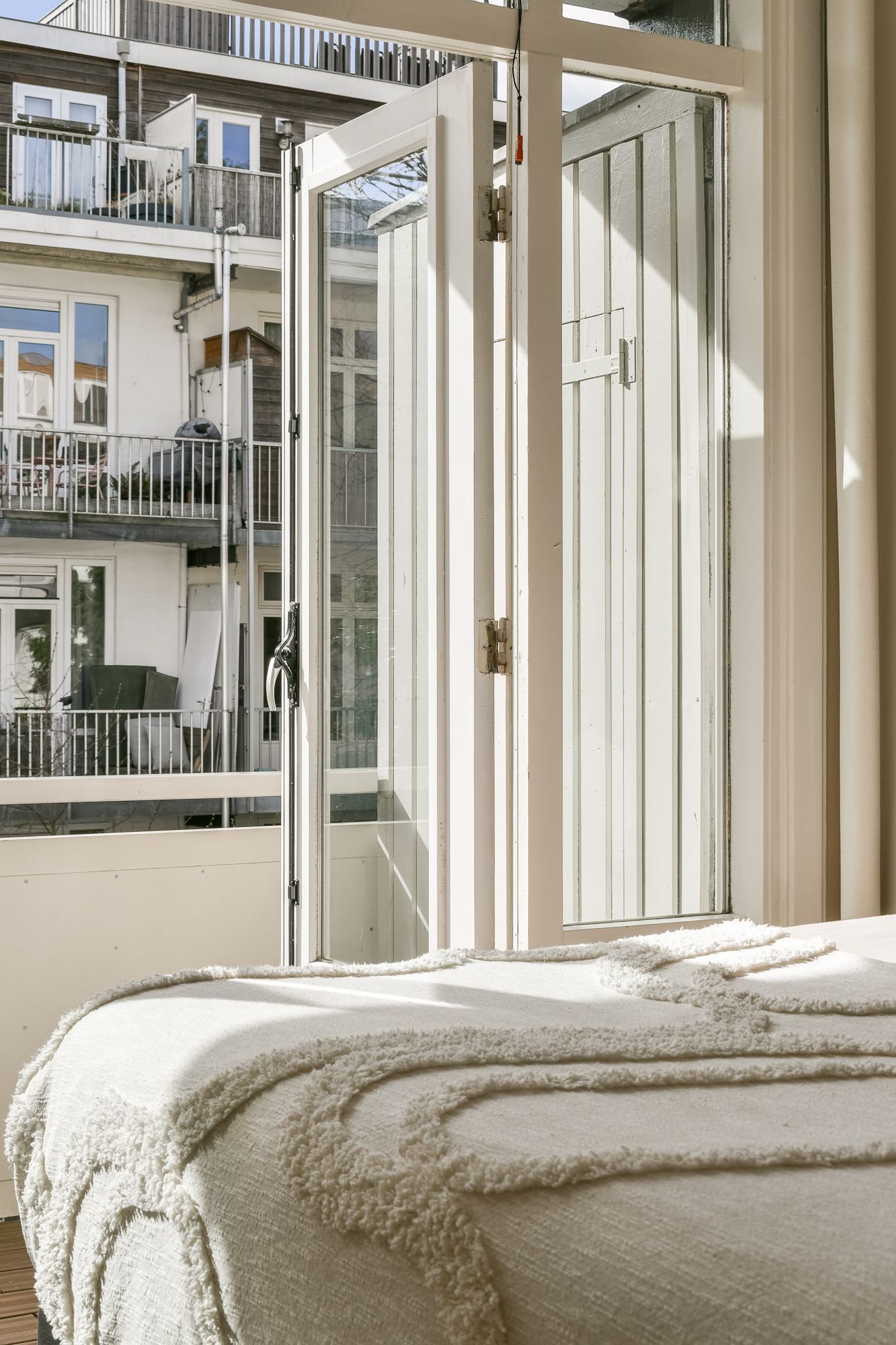 Photo 15 of Hoofdweg 327-2