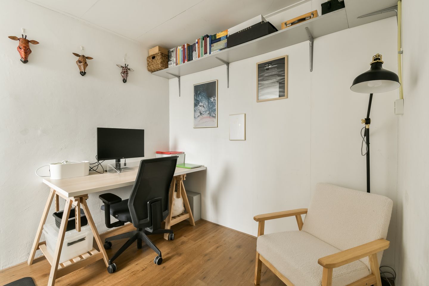 Photo 20 of Hoofdweg 327-2